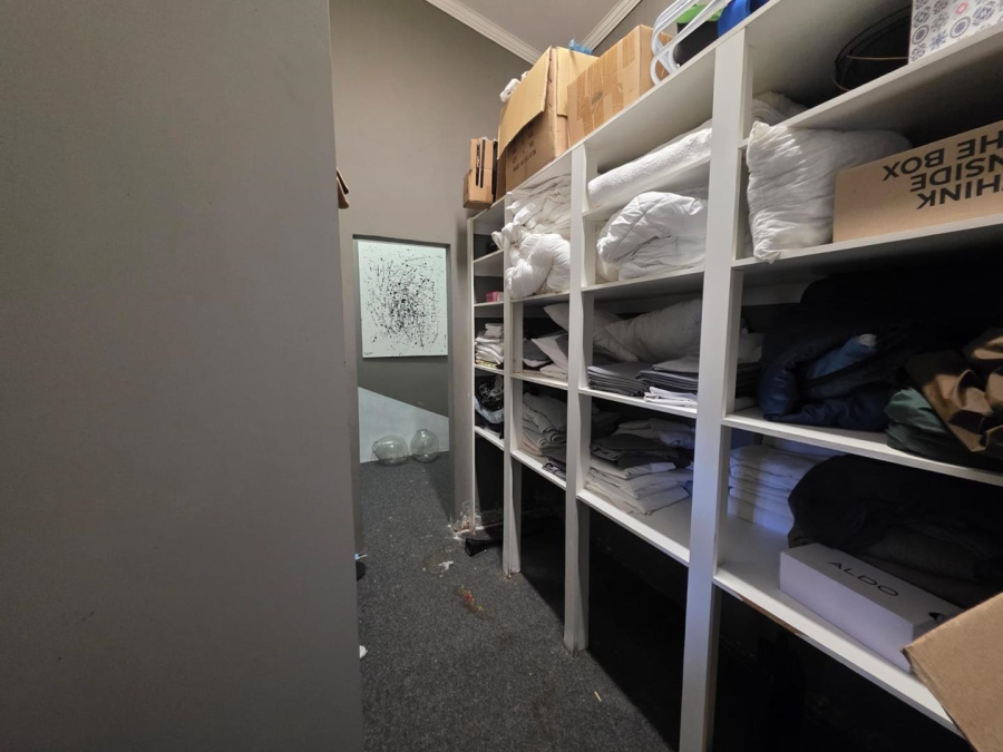 6 Bedroom Property for Sale in Maselspoort Free State